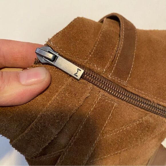 Marc Fisher Yatina Brown camel Leather suede Ankle Booties pointed toe -7.5M - Picture 9 of 13